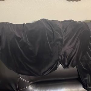 Black velvet. 8 pcs/set 2 Recliner Slipcover W/Center Console Cover And Pockets.